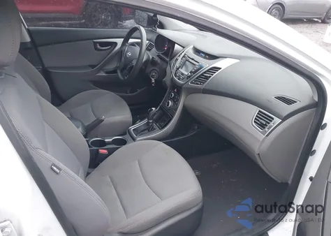 2016 Hyundai Elantra Se z USA, uszkodzony, nr VIN 5NPDH4AEXGH703257